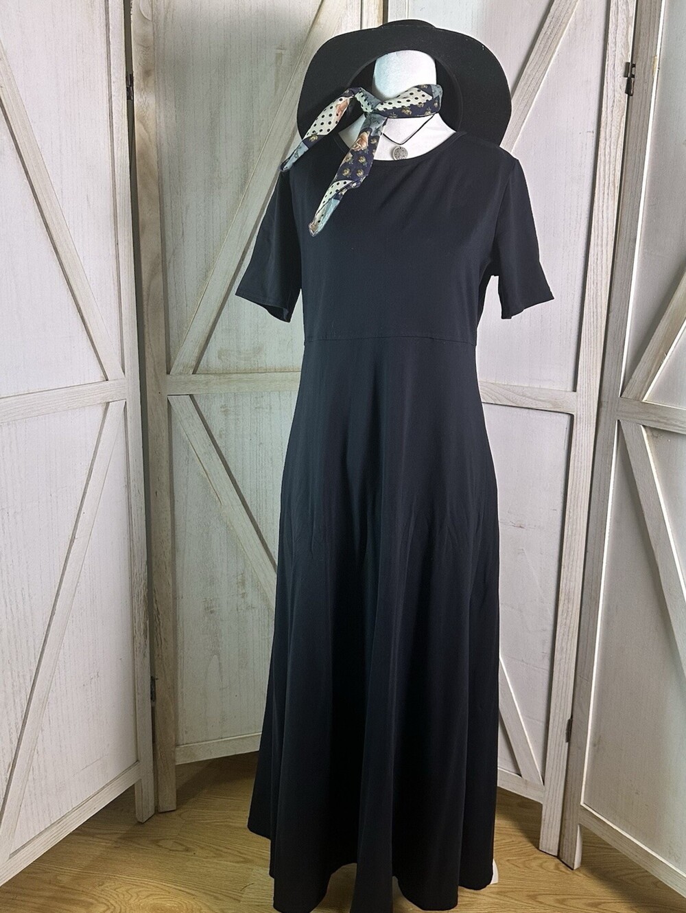 TravelSmith Black Knit casual modest easy wear travel capsule Maxi Dress Sz M